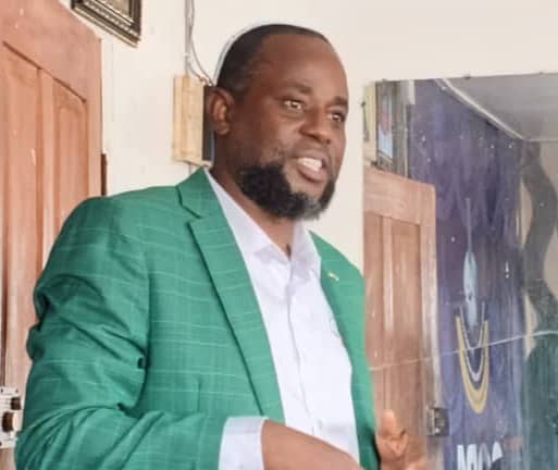 Dr. Saliu Oyelami