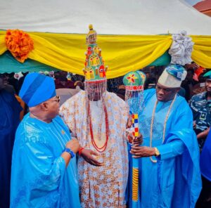 IMG-20260330-WA00041-300x296 Omo Apesin of Ikire, Sen. Oyewumi Congratulates New Akire