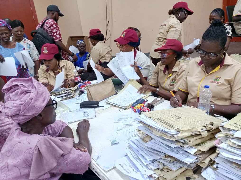 Oyo Govt Pays N37bn Gratuities, Death Benefits to LG Workers, Teachers