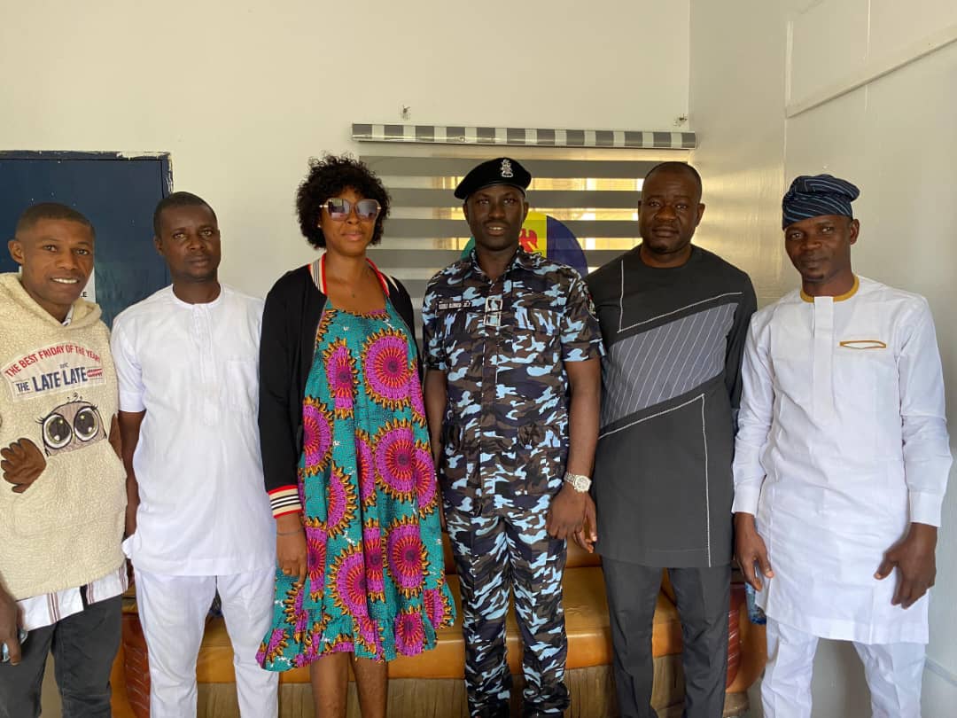 Old Students Visits Ojedele as He Emerges Zone XI PPRO